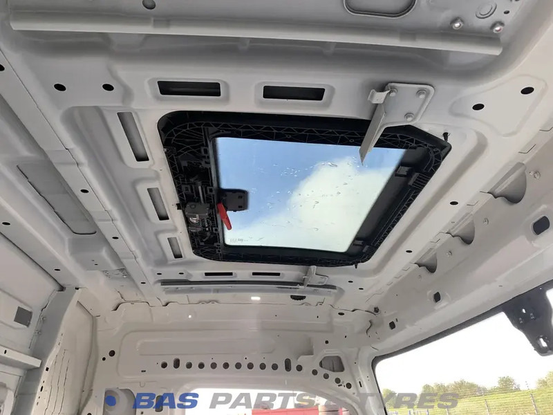 Volvo FM5 - الكابينة والداخلية - شاحنة: صور 5 Volvo FM5 - الكابينة والداخلية - شاحنة: صور 5