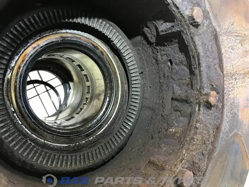 Volvo Naaf Achteras 435 mm Massief 85107753 - محاور - شاحنة: صور 3 Volvo Naaf Achteras 435 mm Massief 85107753 - محاور - شاحنة: صور 3