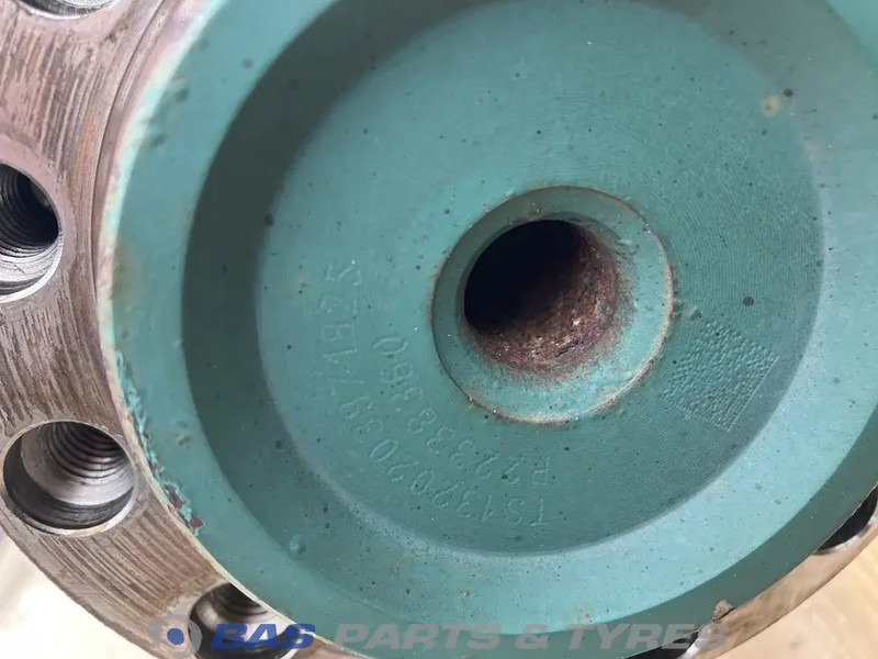 Volvo - العمود المرفقي - شاحنة: صور 5 Volvo - العمود المرفقي - شاحنة: صور 5