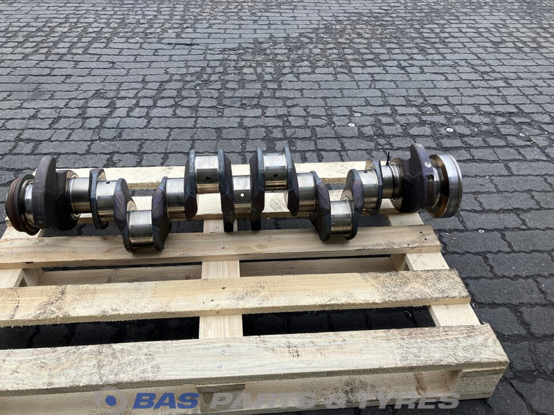 Volvo - العمود المرفقي - شاحنة: صور 1 Volvo - العمود المرفقي - شاحنة: صور 1