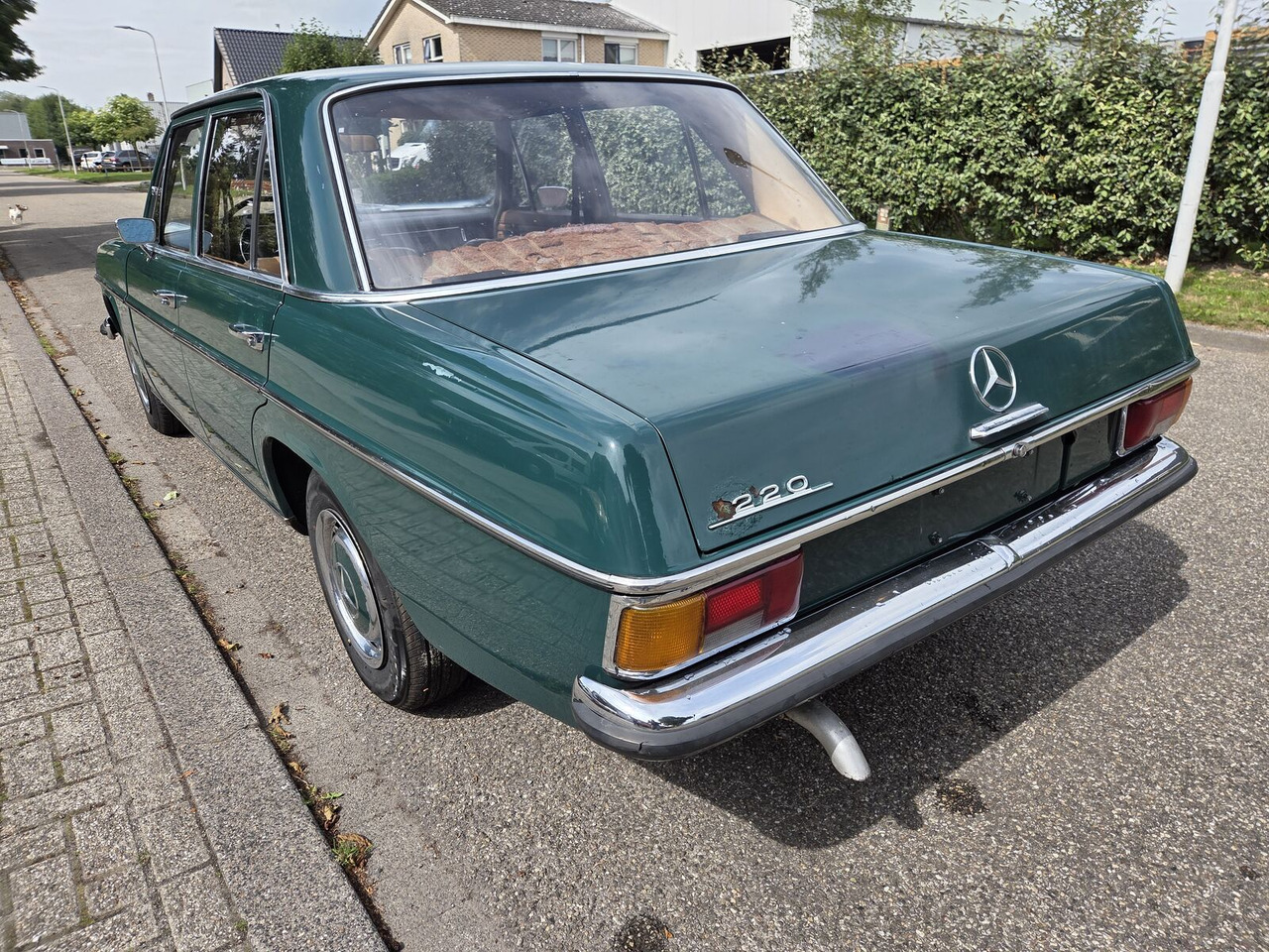 Mercedes-Benz 220 (W115) auto - سيارة: صور 5 Mercedes-Benz 220 (W115) auto - سيارة: صور 5