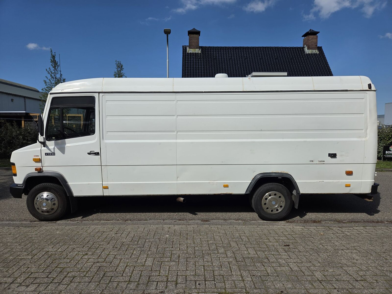 Mercedes-Benz 711D Vario Ecovan (1986) gesloten bestelwagen - فان: صور 5 Mercedes-Benz 711D Vario Ecovan (1986) gesloten bestelwagen - فان: صور 5