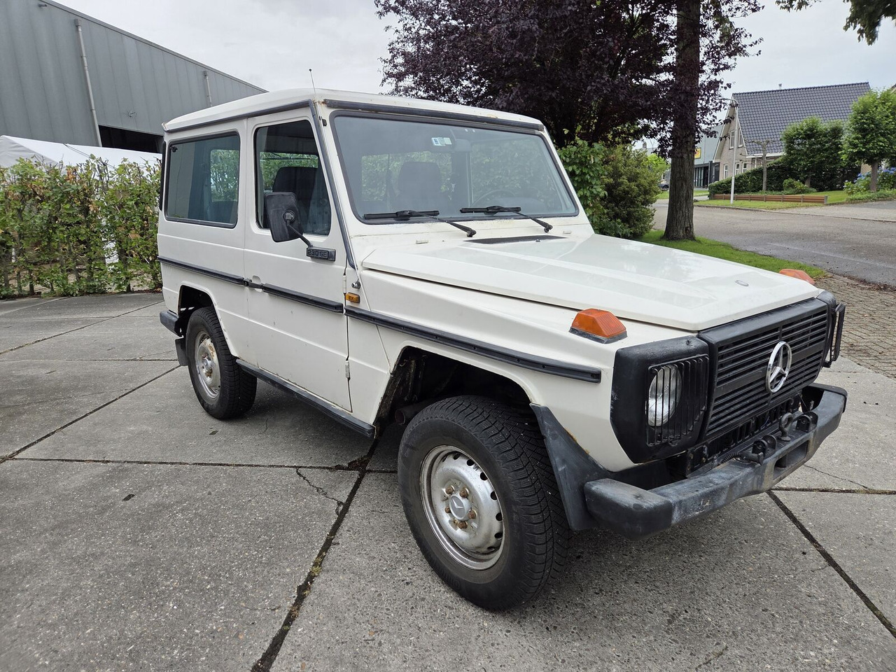 Mercedes-Benz G-klasse 230GE 1985 SUV - سيارة دفع رباعي: صور 5 Mercedes-Benz G-klasse 230GE 1985 SUV - سيارة دفع رباعي: صور 5