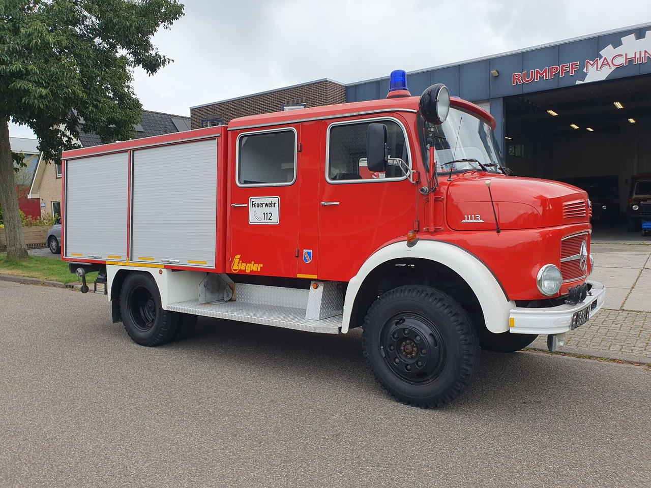Mercedes-Benz Mercedes LAF 1113 B 4WD | 6-cilinder Turbo (Overland Camper) brandweerwagen - المطافئ: صور 2 Mercedes-Benz Mercedes LAF 1113 B 4WD | 6-cilinder Turbo (Overland Camper) brandweerwagen - المطافئ: صور 2