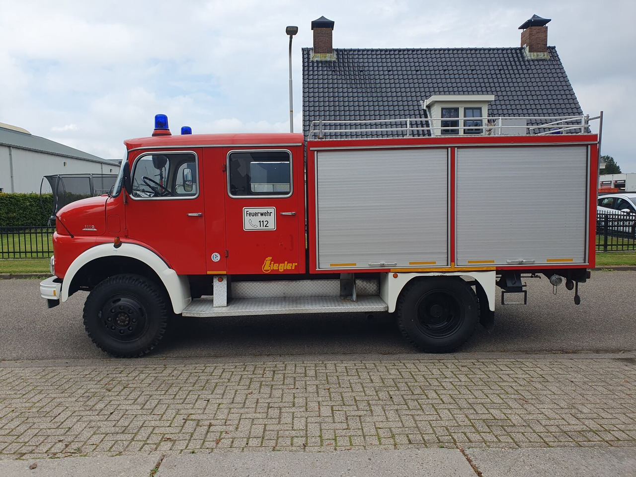 Mercedes-Benz Mercedes LAF 1113 B 4WD | 6-cilinder Turbo (Overland Camper) brandweerwagen - المطافئ: صور 5 Mercedes-Benz Mercedes LAF 1113 B 4WD | 6-cilinder Turbo (Overland Camper) brandweerwagen - المطافئ: صور 5