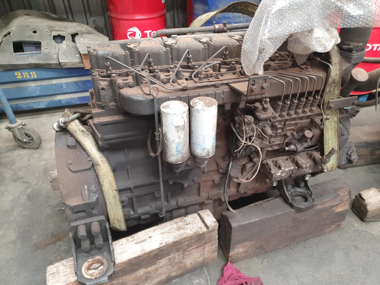 Motor Liebherr D926TIE (para piezas) - المحرك - آلات البناء: صور 2 Motor Liebherr D926TIE (para piezas) - المحرك - آلات البناء: صور 2