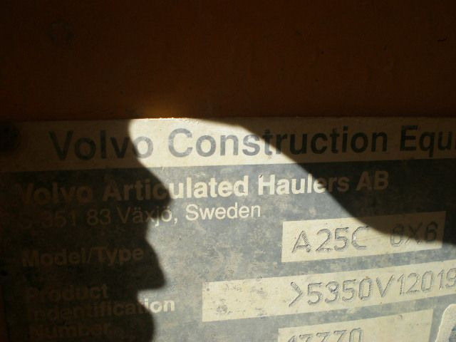 VOLVO A25C S/N: 12019 (1998) Y S/N: 12026 (1999) - شاحنة مفصلية: صور 2 VOLVO A25C S/N: 12019 (1998) Y S/N: 12026 (1999) - شاحنة مفصلية: صور 2