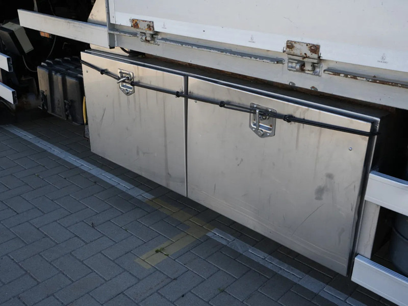 DAF CF 85 FAN Kraanwagen met bak, 47 t. HMF kraan - شاحنة كرين: صور 5 DAF CF 85 FAN Kraanwagen met bak, 47 t. HMF kraan - شاحنة كرين: صور 5