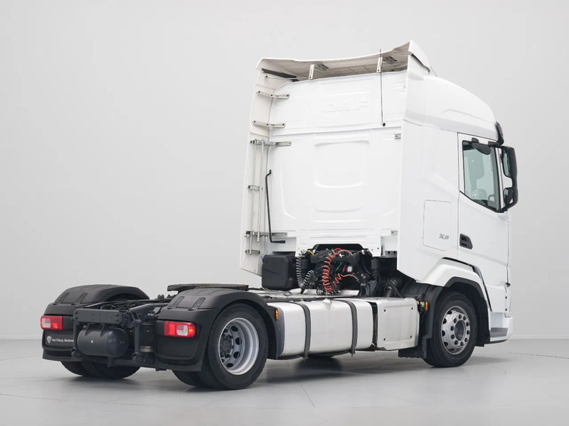 DAF XF 480 FT NGD, Lowdeck 2x Tanks - شاحنة جرار: صور 4 DAF XF 480 FT NGD, Lowdeck 2x Tanks - شاحنة جرار: صور 4