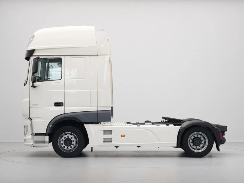 DAF XF 480 FT Super Space Cab, PTO Prep - شاحنة جرار: صور 2 DAF XF 480 FT Super Space Cab, PTO Prep - شاحنة جرار: صور 2