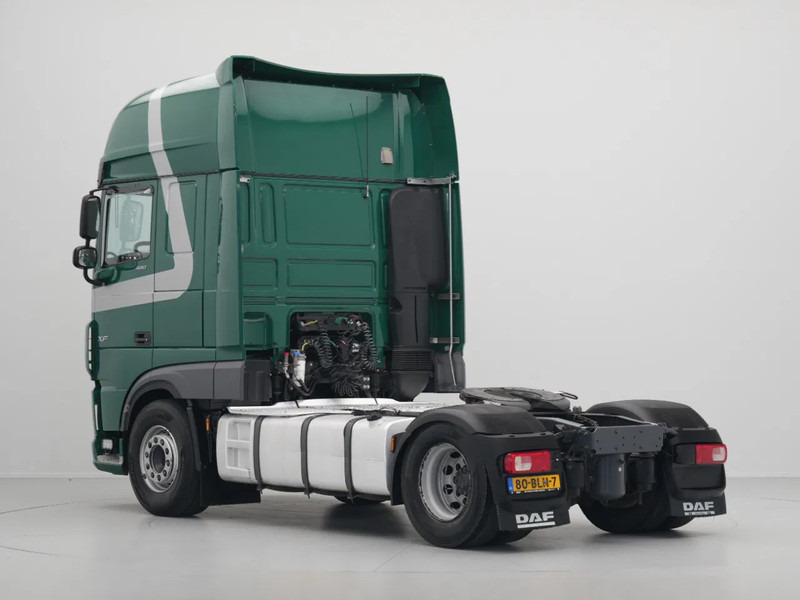 DAF XF 480 FT Super Space Cab, With Hydraulics - شاحنة جرار: صور 3 DAF XF 480 FT Super Space Cab, With Hydraulics - شاحنة جرار: صور 3