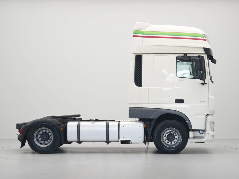 DAF XF 480 FT, Super Space Cab - شاحنة جرار: صور 5 DAF XF 480 FT, Super Space Cab - شاحنة جرار: صور 5