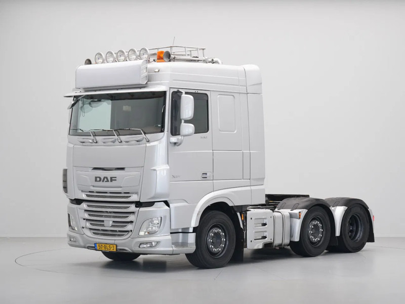 DAF XF 530 FTG 6x2, PTO, Hydraulics, Manual Gearbox - شاحنة جرار: صور 1 DAF XF 530 FTG 6x2, PTO, Hydraulics, Manual Gearbox - شاحنة جرار: صور 1