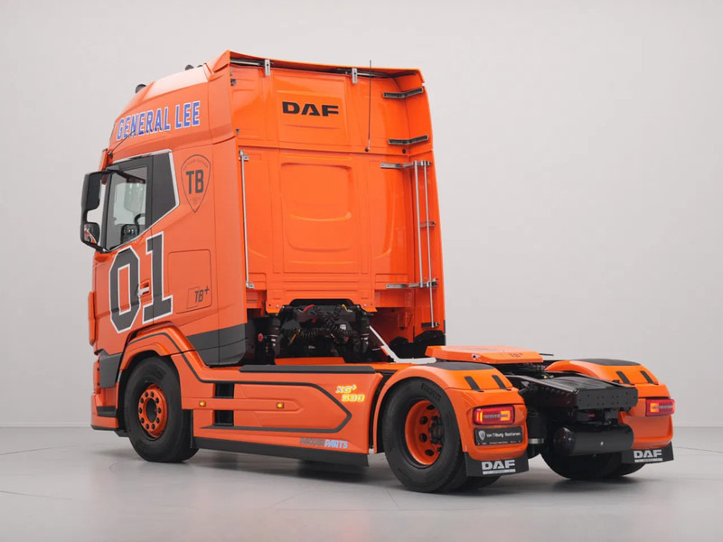 DAF XG+ 530 FT SHOWTRUCK FULL AIR PTO PREP SPEAKERS B3 ALARM ''GENERAL LEE'' - شاحنة جرار: صور 4 DAF XG+ 530 FT SHOWTRUCK FULL AIR PTO PREP SPEAKERS B3 ALARM ''GENERAL LEE'' - شاحنة جرار: صور 4