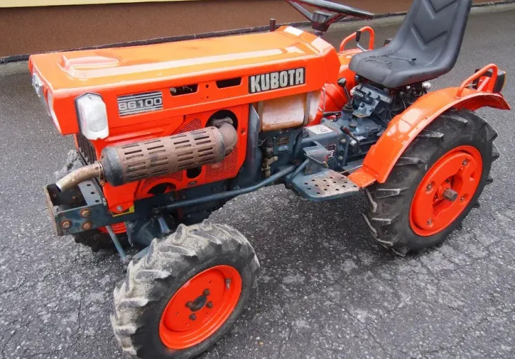 Ciągnik Kubota B6100 1995 4x4 - جرار: صور 2 Ciągnik Kubota B6100 1995 4x4 - جرار: صور 2
