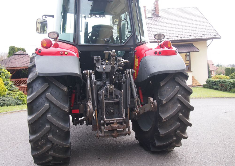 Ciągnik Massey Ferguson MF 6455 Dyna6 2013 Ciągnik Massey Ferguson 6455+TUZ - جرار: صور 5 Ciągnik Massey Ferguson MF 6455 Dyna6 2013 Ciągnik Massey Ferguson 6455+TUZ - جرار: صور 5