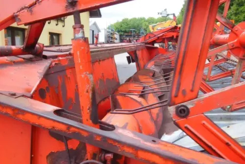Heder do kombajnu Deutz-Fahr 1600,1610,1620,1630, 2680,2780, 2385,2685,2780, - حصادة شاملة - الرأس: صور 5 Heder do kombajnu Deutz-Fahr 1600,1610,1620,1630, 2680,2780, 2385,2685,2780, - حصادة شاملة - الرأس: صور 5