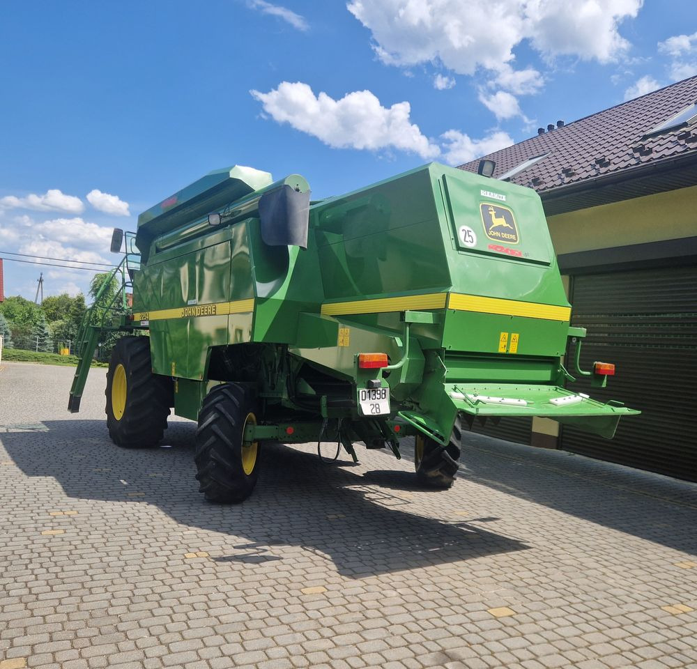 Kombajn zbożawy John deere 2254 2000 Kombajn John Deere JD - حصادة شاملة: صور 4 Kombajn zbożawy John deere 2254 2000 Kombajn John Deere JD - حصادة شاملة: صور 4