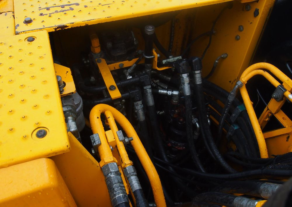 Koparka gąsienicowa JCB JS160LC 2011 - حفارات زحافة: صور 5 Koparka gąsienicowa JCB JS160LC 2011 - حفارات زحافة: صور 5