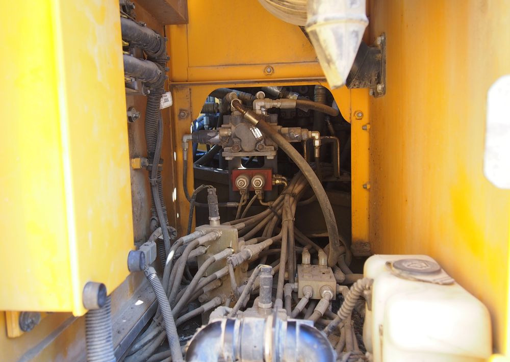 Koparka gąsienicowa Volvo EC180CL 2008 KOPARKA VOLVO - حفارات زحافة: صور 5 Koparka gąsienicowa Volvo EC180CL 2008 KOPARKA VOLVO - حفارات زحافة: صور 5