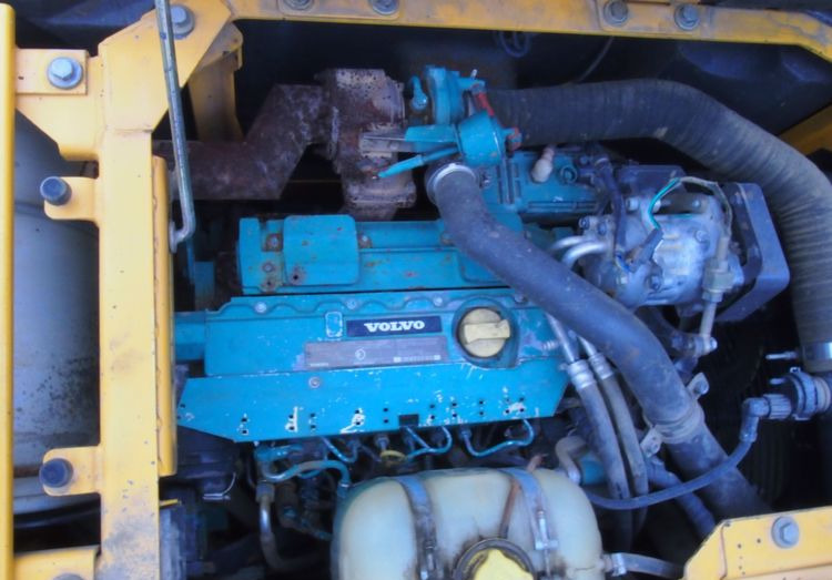 حفارات زحافة Koparka gąsienicowa Volvo ECR145D 2010 KOPARKA VOLVO: صور 10