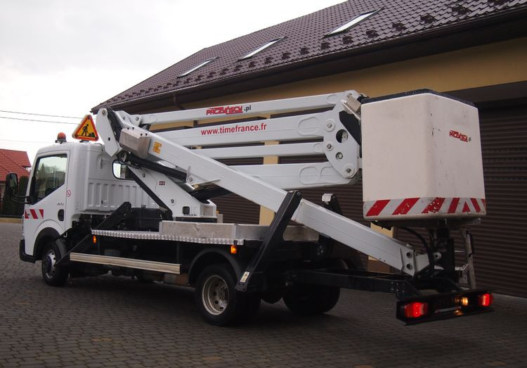 Samochód Renault Isoli PLE194/10N 2015 Renault Maxity Zwyżka Podnośnik koszowy - مصاعد الازدهار محمولة على شاحنة: صور 4 Samochód Renault Isoli PLE194/10N 2015 Renault Maxity Zwyżka Podnośnik koszowy - مصاعد الازدهار محمولة على شاحنة: صور 4