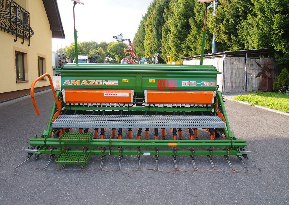 Siewnik Amazone D9 -30 2007 Siewnik Amazone - معدات بذار: صور 1 Siewnik Amazone D9 -30 2007 Siewnik Amazone - معدات بذار: صور 1
