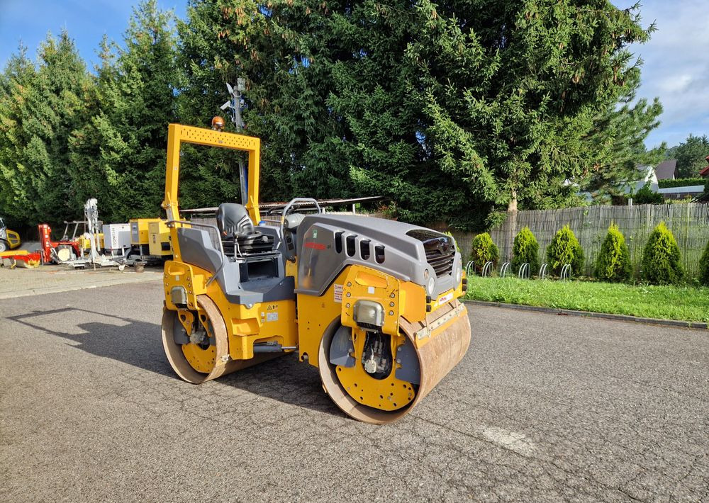 مدحلة Walec Hamm HD14VV 2014 Walec HAMM HD 14VV silnik KUBOTA: صور 14