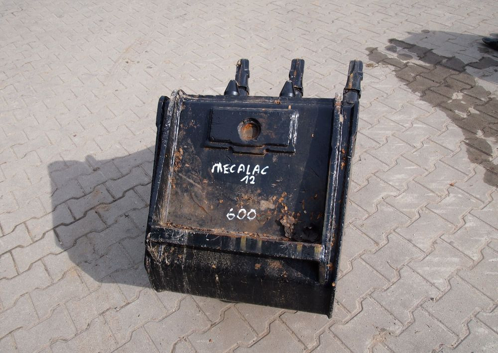 Wyposażenie Mecalac Mecalac 10, 11, 12, Łyżka kopiąca Mecalac 60cm - بكت حفار: صور 4 Wyposażenie Mecalac Mecalac 10, 11, 12, Łyżka kopiąca Mecalac 60cm - بكت حفار: صور 4