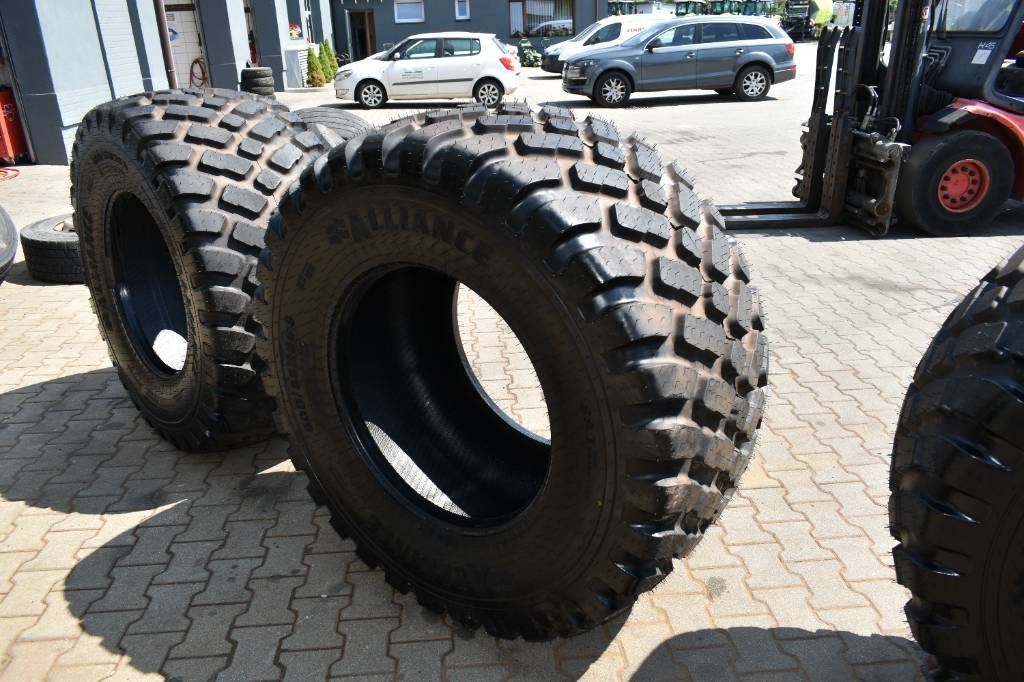 Alliance 600/55R26.5 / 882/ 165D /Steel Belted TL - الإطارات - الآلات والماكينات الزراعية: صور 4 Alliance 600/55R26.5 / 882/ 165D /Steel Belted TL - الإطارات - الآلات والماكينات الزراعية: صور 4