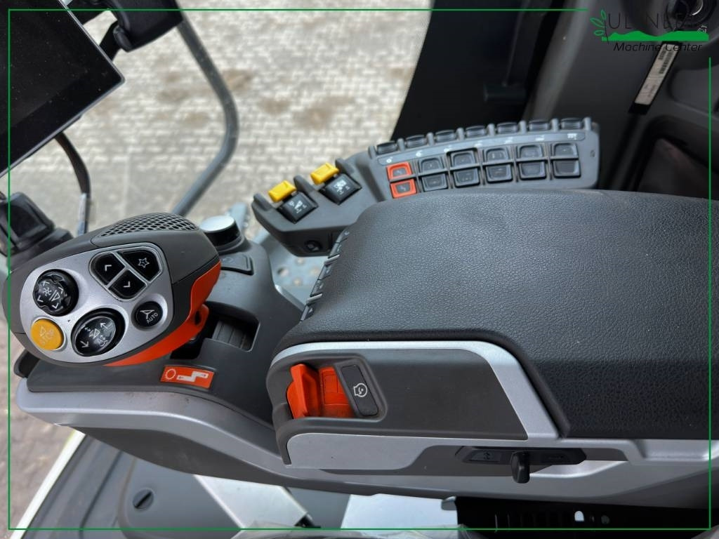 حصادة شاملة Claas LEXION 7600 TT NAPĘD 4 WD: صور 13