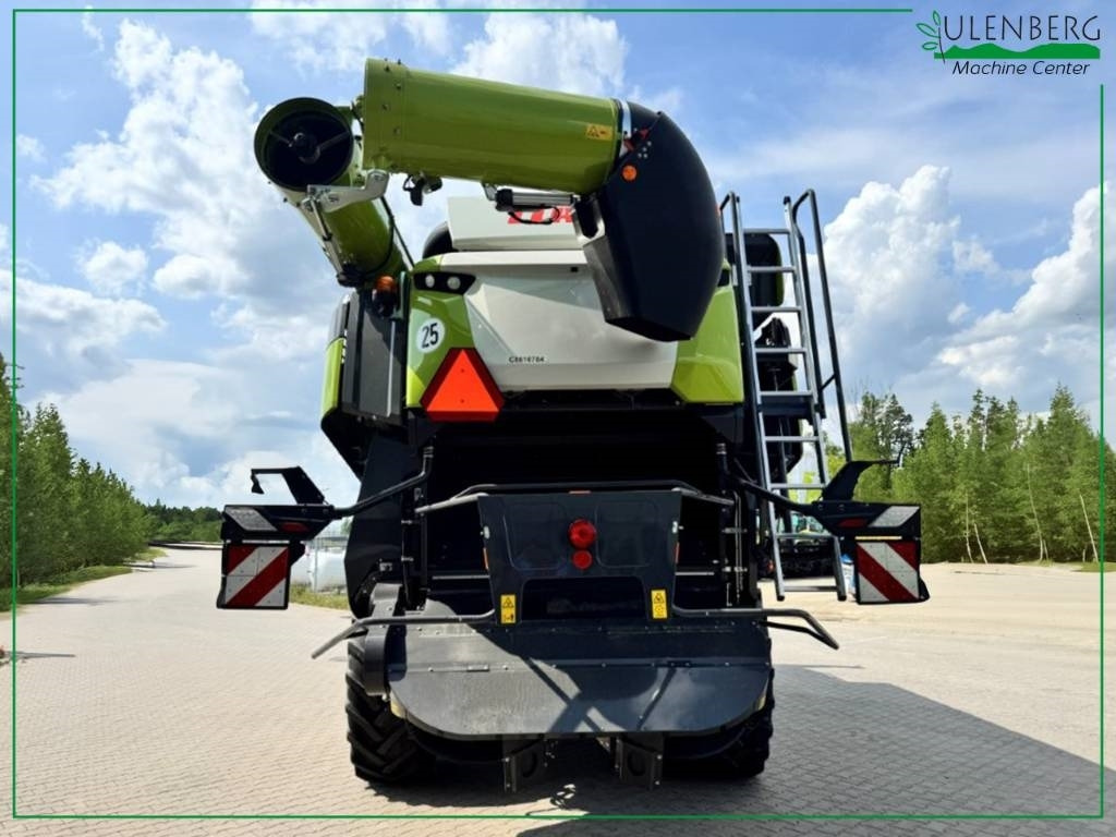 Claas Lexion 8800 Terra Trac - حصادة شاملة: صور 5 Claas Lexion 8800 Terra Trac - حصادة شاملة: صور 5