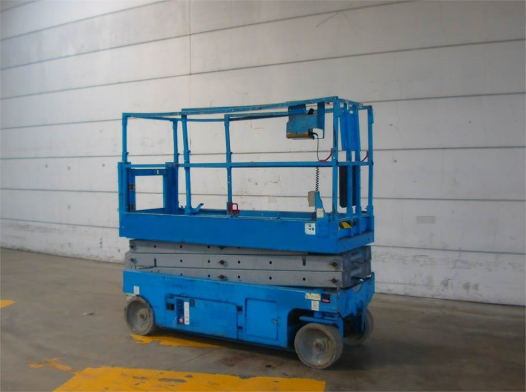 Genie GS2032 - رافعات مقصية: صور 3 Genie GS2032 - رافعات مقصية: صور 3