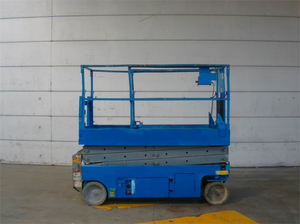 Genie GS2032 - رافعات مقصية: صور 1 Genie GS2032 - رافعات مقصية: صور 1
