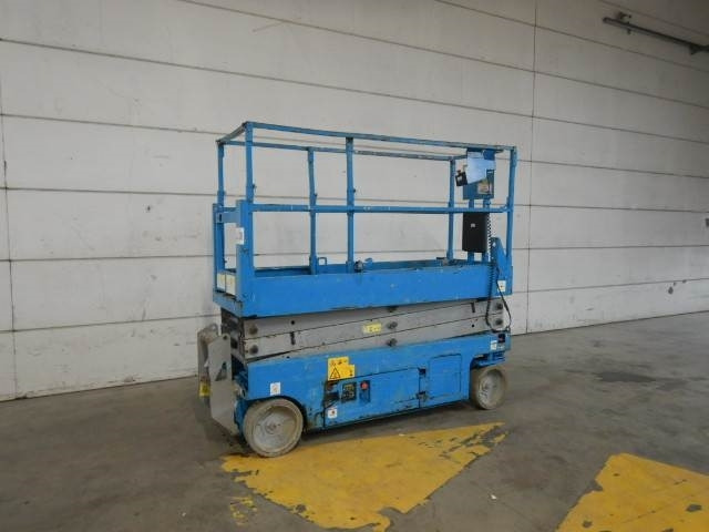 Genie GS2032 - رافعات مقصية: صور 3 Genie GS2032 - رافعات مقصية: صور 3