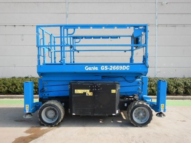 Genie GS2669DC - رافعات مقصية: صور 1 Genie GS2669DC - رافعات مقصية: صور 1
