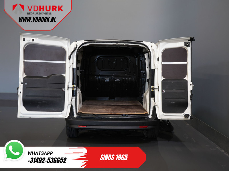 Fiat Dobló Cargo 1.3 MJ BPM VRIJ! 7x Voorraad NL Auto/ Airco/ Bluetooth/ Betimmering - فان المدمجة: صور 5 Fiat Dobló Cargo 1.3 MJ BPM VRIJ! 7x Voorraad NL Auto/ Airco/ Bluetooth/ Betimmering - فان المدمجة: صور 5