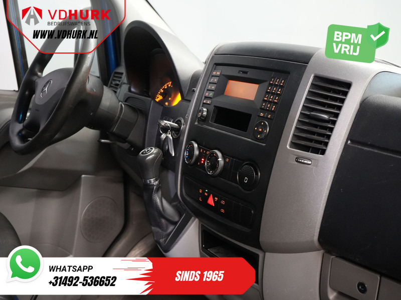Mercedes-Benz Sprinter 213 2.2 CDI Aut. L2H2 9 Persoons EXPORT Incl. BTW&BPM €13.915,- Airco/ PDC/ Sidebars/ Rearbar - صغيرة, ميكروباص: صور 3 Mercedes-Benz Sprinter 213 2.2 CDI Aut. L2H2 9 Persoons EXPORT Incl. BTW&BPM €13.915,- Airco/ PDC/ Sidebars/ Rearbar - صغيرة, ميكروباص: صور 3