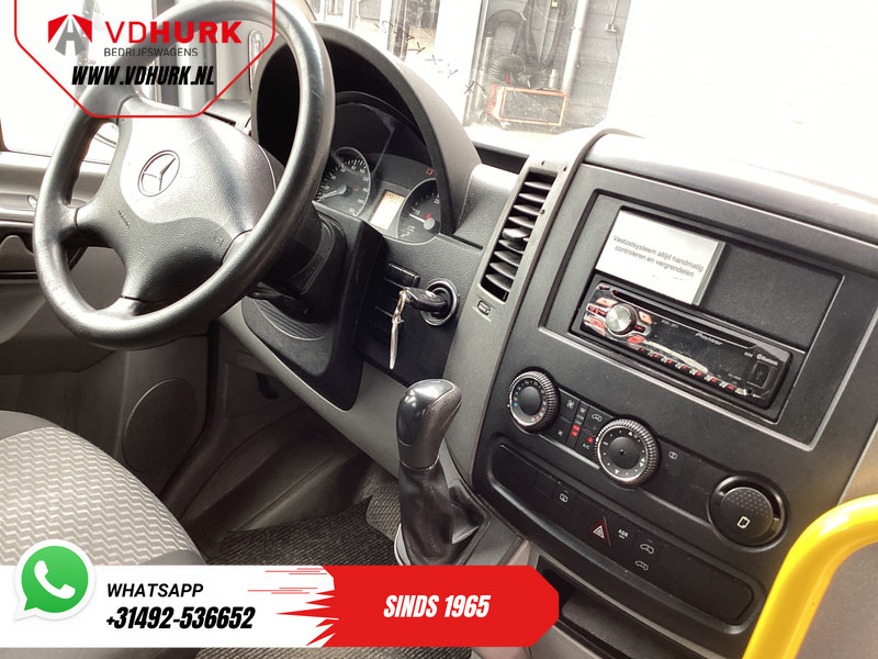Mercedes-Benz Sprinter 313 2.2 CDI Aut. L2H2 €11.132 Incl. BTW BPM VRIJ! EXPORT ONLY Combi/ 9 Persoons/ Kombi/ 9P/ Airco/ Rolstoellift - صغيرة, ميكروباص: صور 3 Mercedes-Benz Sprinter 313 2.2 CDI Aut. L2H2 €11.132 Incl. BTW BPM VRIJ! EXPORT ONLY Combi/ 9 Persoons/ Kombi/ 9P/ Airco/ Rolstoellift - صغيرة, ميكروباص: صور 3