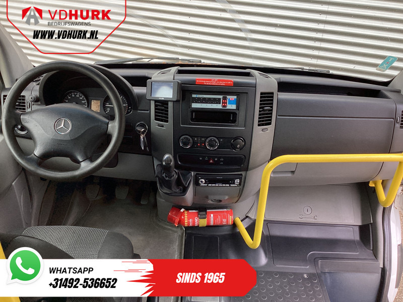 Mercedes-Benz Sprinter 313 2.2 CDI L2H2 € 10.164 Incl. BTW EXPORT ONLY Combi/ 9 Persoons/ Kombi/ 9P/ Airco/ Rolstoellift - صغيرة, ميكروباص: صور 3 Mercedes-Benz Sprinter 313 2.2 CDI L2H2 € 10.164 Incl. BTW EXPORT ONLY Combi/ 9 Persoons/ Kombi/ 9P/ Airco/ Rolstoellift - صغيرة, ميكروباص: صور 3