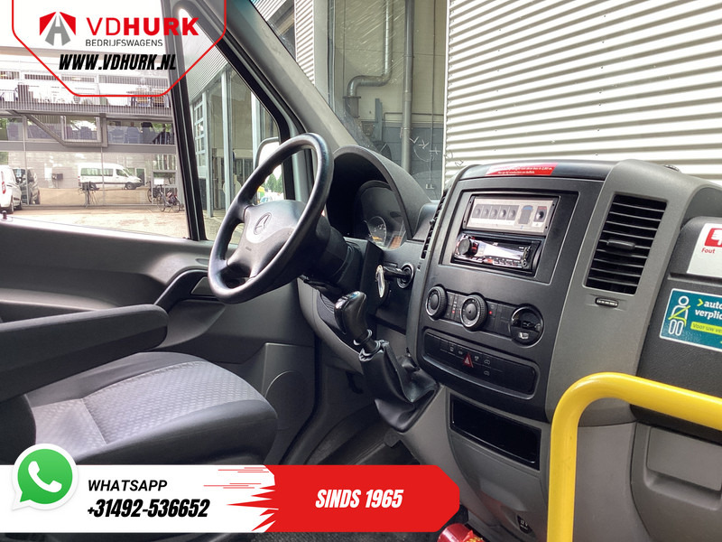 Mercedes-Benz Sprinter 313 2.2 CDI L2H2 €9.922 Incl. BTW BPM VRIJ! EXPORT ONLY Combi/ 9 Persoons/ Kombi/ 9P/ Airco/ Rolstoellift - صغيرة, ميكروباص: صور 3 Mercedes-Benz Sprinter 313 2.2 CDI L2H2 €9.922 Incl. BTW BPM VRIJ! EXPORT ONLY Combi/ 9 Persoons/ Kombi/ 9P/ Airco/ Rolstoellift - صغيرة, ميكروباص: صور 3