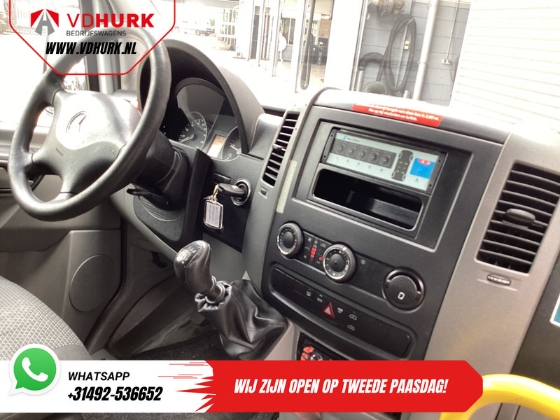 Mercedes-Benz Sprinter 313 2.2 CDI L2H2 €9922 Incl. BTW BPM VRIJ! EXPORT ONLY Combi/ 9 Persoons/ Kombi/ 9P/ Airco/ Rolstoellift - صغيرة, ميكروباص: صور 3 Mercedes-Benz Sprinter 313 2.2 CDI L2H2 €9922 Incl. BTW BPM VRIJ! EXPORT ONLY Combi/ 9 Persoons/ Kombi/ 9P/ Airco/ Rolstoellift - صغيرة, ميكروباص: صور 3