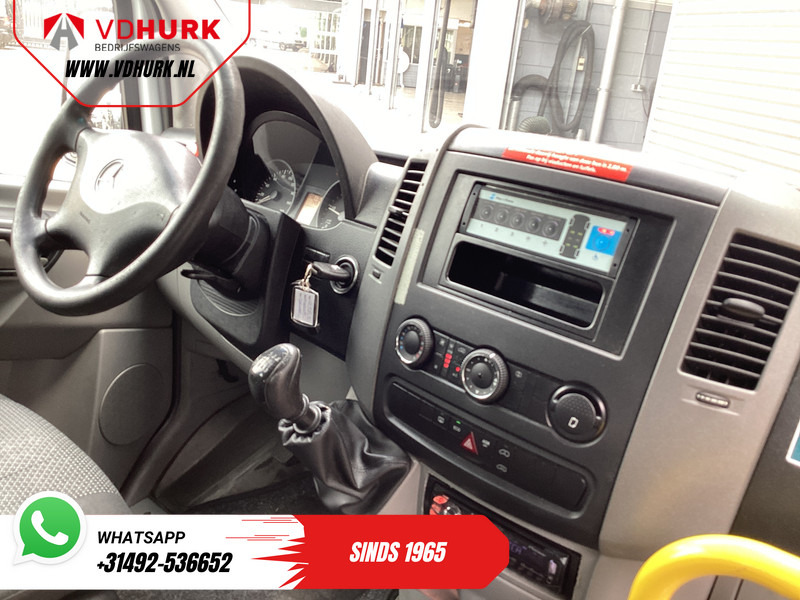 Mercedes-Benz Sprinter 313 2.2 CDI L2H2 €9922 Incl. BTW BPM VRIJ! EXPORT ONLY Combi/ 9 Persoons/ Kombi/ 9P/ Airco/ Rolstoellift - صغيرة, ميكروباص: صور 3 Mercedes-Benz Sprinter 313 2.2 CDI L2H2 €9922 Incl. BTW BPM VRIJ! EXPORT ONLY Combi/ 9 Persoons/ Kombi/ 9P/ Airco/ Rolstoellift - صغيرة, ميكروباص: صور 3