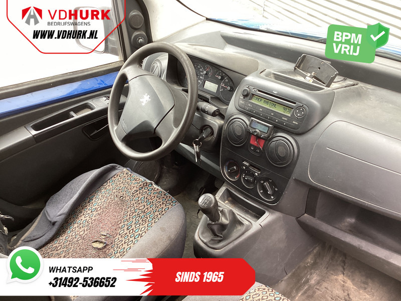 Peugeot Bipper 1.4 HDi EXPORT ONLY NL Auto/ APK 01-2026 Carkit/ Betimmerd/ Radio/ Trekhaak - فان المدمجة: صور 3 Peugeot Bipper 1.4 HDi EXPORT ONLY NL Auto/ APK 01-2026 Carkit/ Betimmerd/ Radio/ Trekhaak - فان المدمجة: صور 3