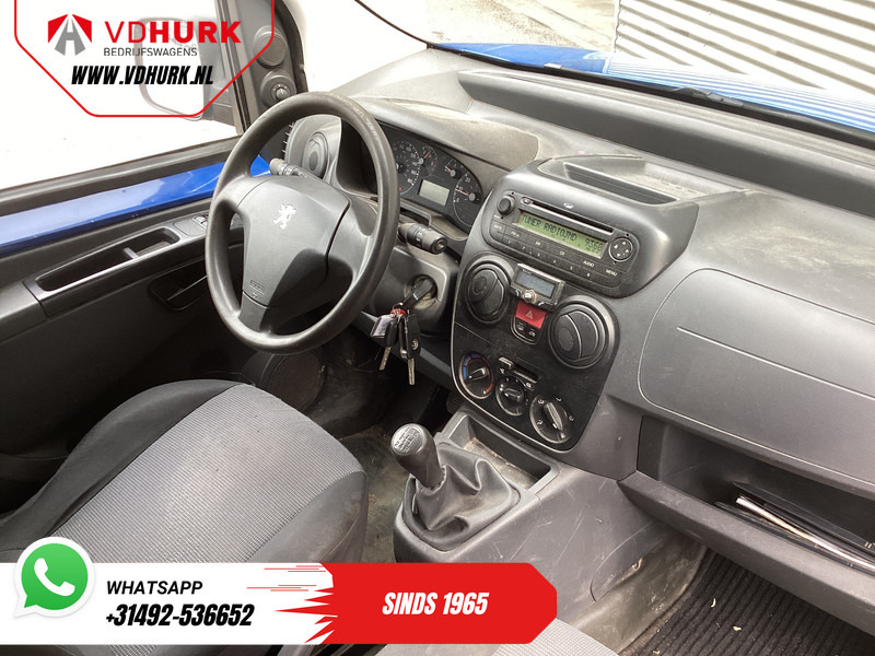 Peugeot Bipper 1.4 HDi EXPORT ONLY Rijdt prima/ APK 01-2026/ Carkit/ Betimmerd/ Radio/ Trekhaak - فان المدمجة: صور 3 Peugeot Bipper 1.4 HDi EXPORT ONLY Rijdt prima/ APK 01-2026/ Carkit/ Betimmerd/ Radio/ Trekhaak - فان المدمجة: صور 3