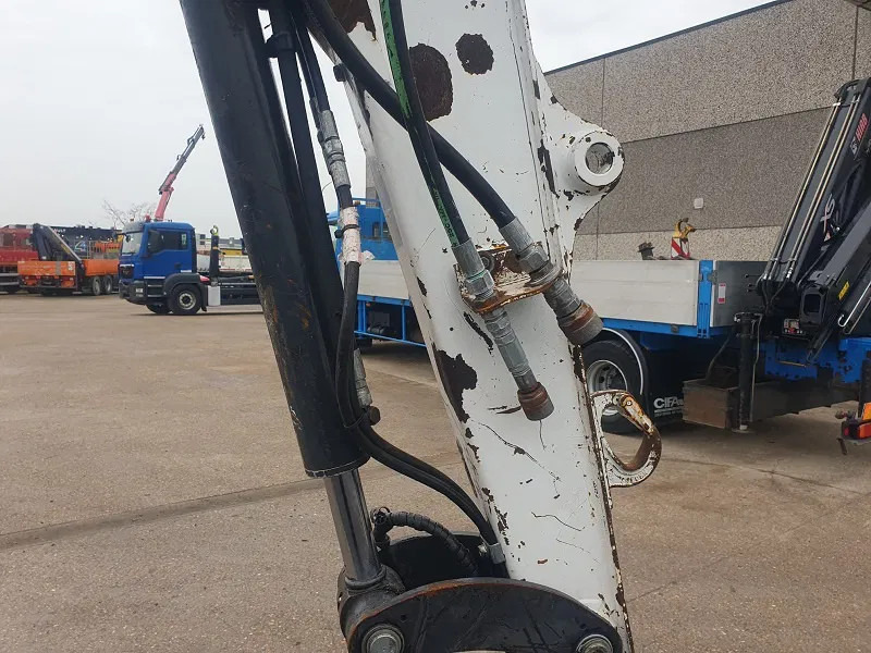 Bobcat E35 - 3500 KG - حفارة مصغرة: صور 4 Bobcat E35 - 3500 KG - حفارة مصغرة: صور 4