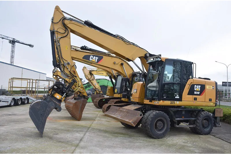 Caterpillar Caterpillar M316F - حفارة على عجلات: صور 1 Caterpillar Caterpillar M316F - حفارة على عجلات: صور 1