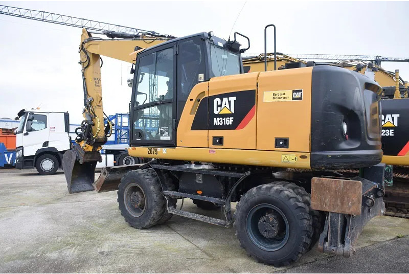 Caterpillar Caterpillar M316F - حفارة على عجلات: صور 2 Caterpillar Caterpillar M316F - حفارة على عجلات: صور 2