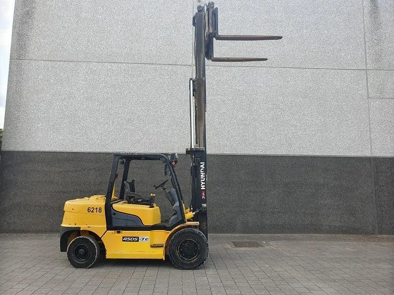 Hyundai 45DS.7E 7 ton 45DS.7E - رافعة شوكية: صور 2 Hyundai 45DS.7E 7 ton 45DS.7E - رافعة شوكية: صور 2