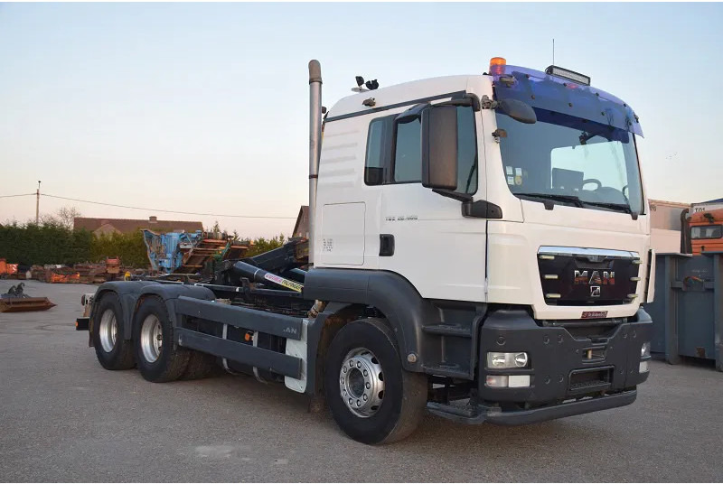 MAN TGS 26.400 - شاحنة ذات الخطاف: صور 3 MAN TGS 26.400 - شاحنة ذات الخطاف: صور 3